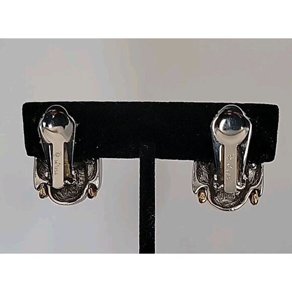 Vintage T*J High-End Renaissance Revival Design Clip-on Earrings Gold/Silvertone - Picture 4 of 15